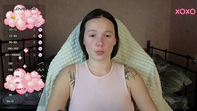 Snapshot of lil_luna_x chatting on January 26, 2025, 5:13 pm lil luna x online show from January 26, 2025, 5:13 pm