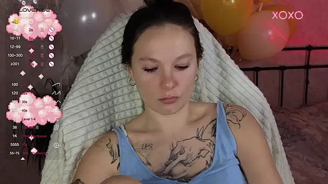 Snapshot of lil_luna_x chatting on January 31, 2026, 7:12 pm lil luna x online show from January 31, 2026, 7:12 pm