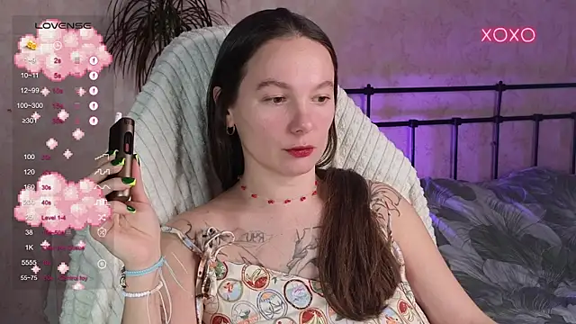 lil luna x online show from March 16, 2026, 3:48 pm