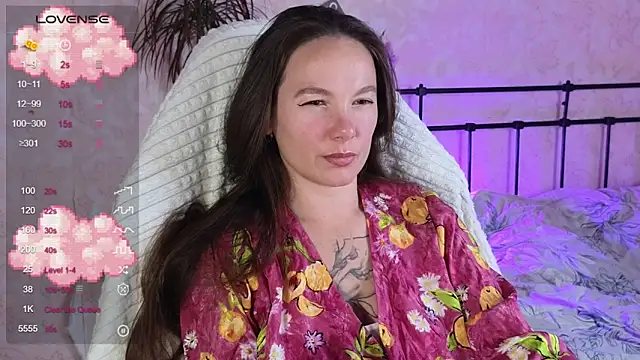 lil luna x online show from May 15, 2026, 2:48 pm