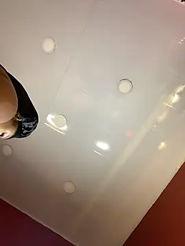 Aluna sweet online show from October 14, 2025, 8:09 pm