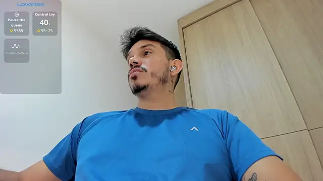 alejandro stark online show from November 1, 2025, 5:47 am