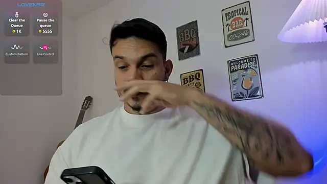 alejandro stark online show from January 9, 2026, 10:44 am