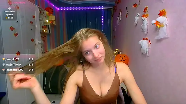   Aphrodita  wow   online show from November 4, 2025, 1:04 pm