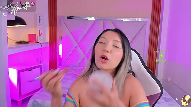 Happy tits online show from September 10, 2025, 7:46 pm