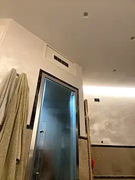 zjwsteve online show from November 1, 2025, 12:39 am