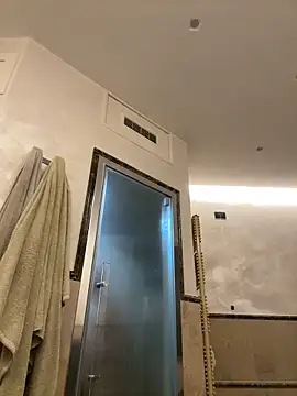 zjwsteve online show from November 19, 2025, 1:27 am