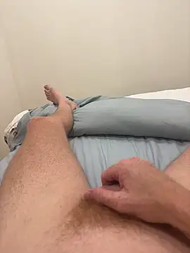 Snapshot of Gayginger86 chatting on December 21, 2025, 1:57 pm Gayginger86 online show from December 21, 2025, 1:57 pm