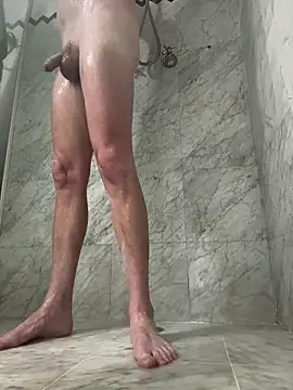 Snapshot of Gayginger86 chatting on January 8, 2026, 5:13 am Gayginger86 online show from January 8, 2026, 5:13 am