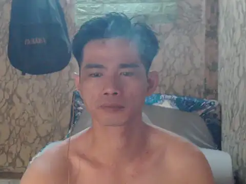 x0x-Philip-x0x online show from December 3, 2025, 5:56 pm