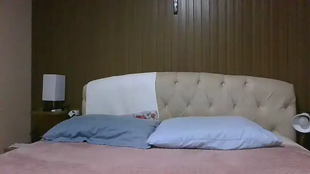 Kellynha Sweet online show from March 25, 2026, 9:14 pm