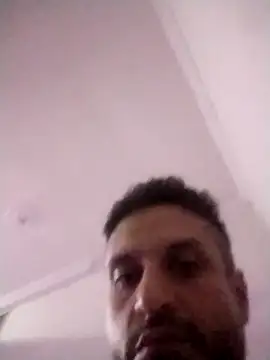 kevin613603 online show from April 9, 2026, 10:32 am