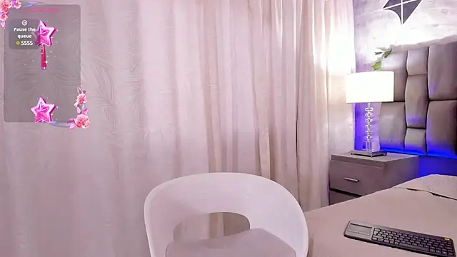 CinthiaCollins online show from February 1, 2025, 11:16 pm