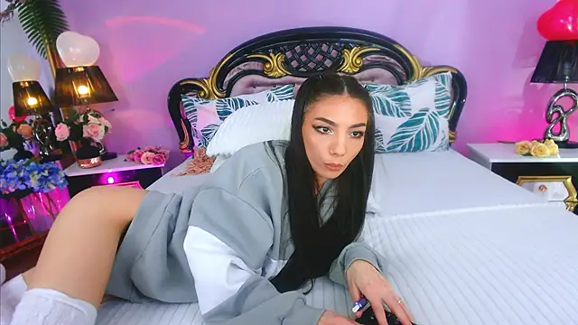 MyaJenson online show from February 13, 2026, 5:29 am