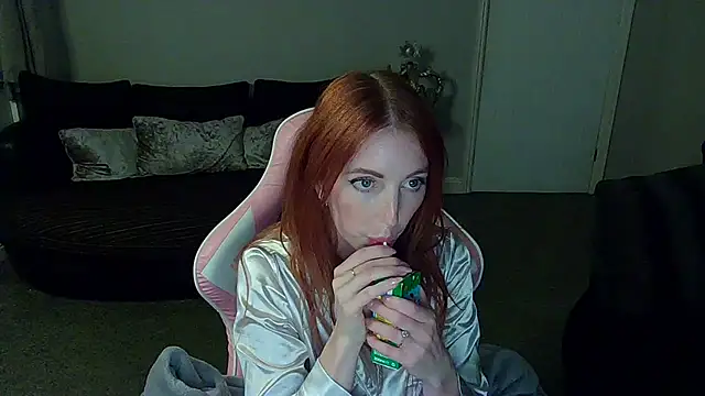 Red firesquirt online show from October 30, 2025, 9:11 pm