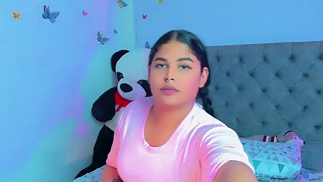 mabellfox online show from February 19, 2025, 11:04 pm