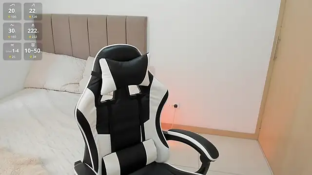 soyamandaa  online show from February 4, 2026, 5:41 pm