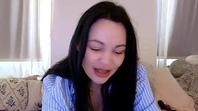 Lilie romeo online show from November 2, 2025, 12:10 pm