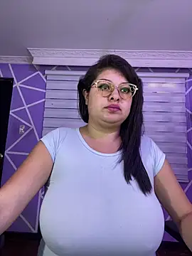 MiiaaJoness online show from March 13, 2026, 3:39 pm