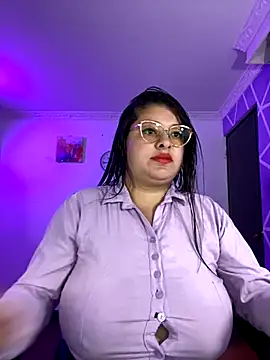 MiiaaJoness online show from November 26, 2025, 2:50 pm