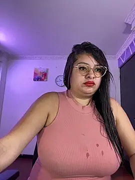 MiiaaJoness online show from December 18, 2025, 3:27 pm