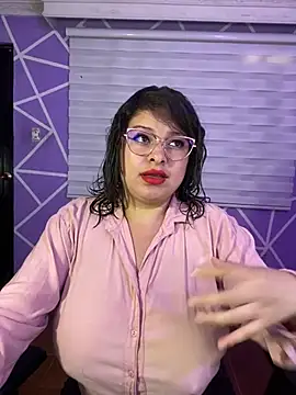 MiiaaJoness online show from July 16, 2026, 3:53 pm