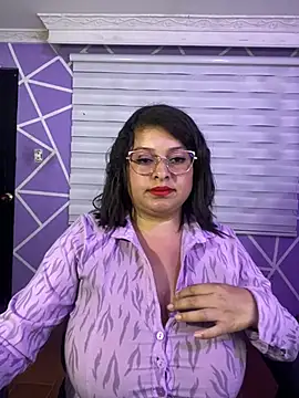 MiiaaJoness online show from July 28, 2026, 8:52 pm