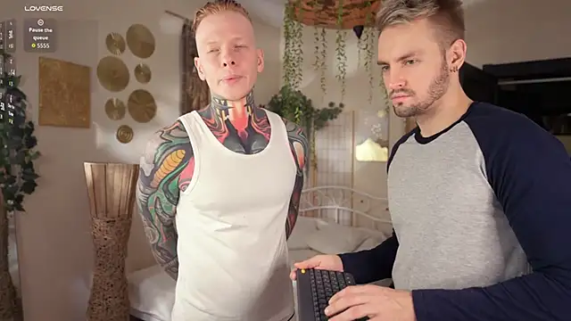 enjoy me online show from October 14, 2025, 12:50 pm