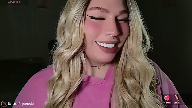 IsabellaFigueredo   online show from October 16, 2025, 10:07 pm