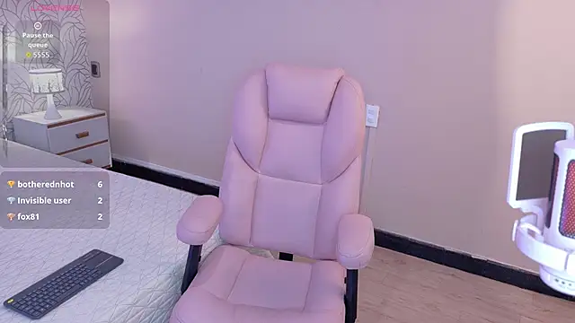 ayy falcon online show from March 16, 2026, 7:49 pm