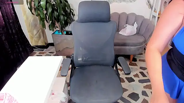 Snapshot of CelesteBrucee chatting on February 8, 2026, 8:06 pm CelesteBrucee online show from February 8, 2026, 8:06 pm