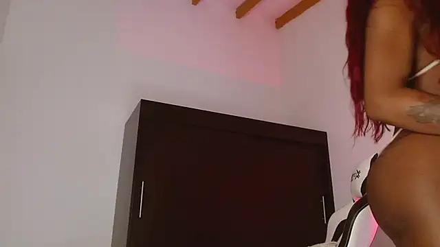 Ebony D0ll online show from September 18, 2025, 11:41 pm