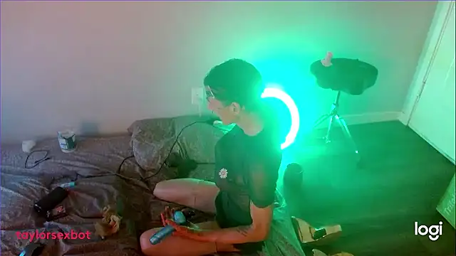 Taylorsexbot online show from February 2, 2026, 5:06 am