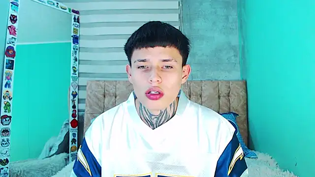 Snapshot of _justinmoon2 chatting on November 24, 2025, 3:50 am justinmoon2 online show from November 24, 2025, 3:50 am