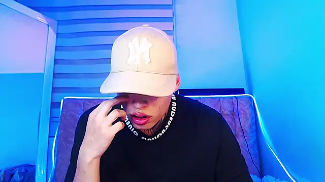 Snapshot of _justinmoon2 chatting on March 14, 2025, 3:59 am justinmoon2 online show from March 14, 2025, 3:59 am