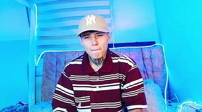 Snapshot of _justinmoon2 chatting on March 23, 2025, 3:54 am justinmoon2 online show from March 23, 2025, 3:54 am