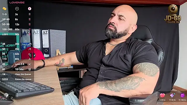 JD-69 online show from November 13, 2025, 7:07 pm