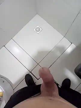 Snapshot of will1980 chatting on January 15, 2026, 12:08 pm will1980 online show from January 15, 2026, 12:08 pm