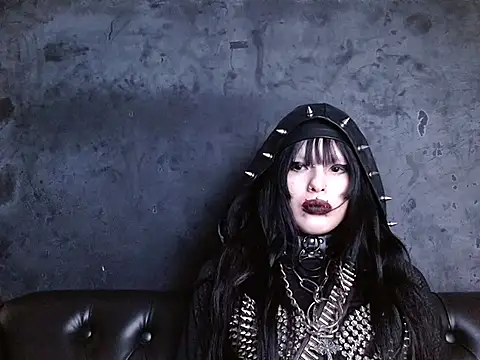 XXIOUX online show from October 3, 2025, 1:45 pm