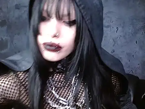 XXIOUX online show from September 17, 2025, 4:03 am