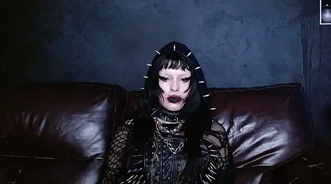 XXIOUX online show from March 10, 2025, 1:01 am