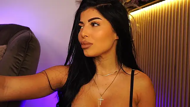 KimyBroox online show from September 29, 2025, 8:58 pm