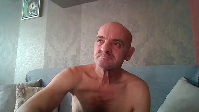 Snapshot of skorpibg65 chatting on March 1, 2026, 2:39 pm skorpibg65 online show from March 1, 2026, 2:39 pm