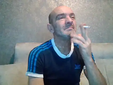 Snapshot of skorpibg65 chatting on December 16, 2025, 2:32 pm skorpibg65 online show from December 16, 2025, 2:32 pm