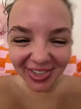 CelesteBailey online show from March 8, 2026, 5:44 am