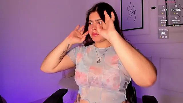 Snapshot of veronica185 chatting on November 28, 2025, 3:50 am veronica185 online show from November 28, 2025, 3:50 am