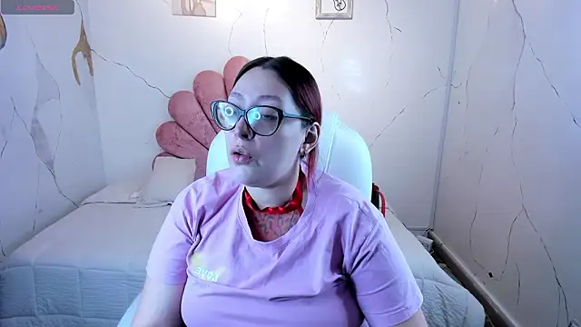 NiickyJones online show from March 15, 2026, 6:20 am