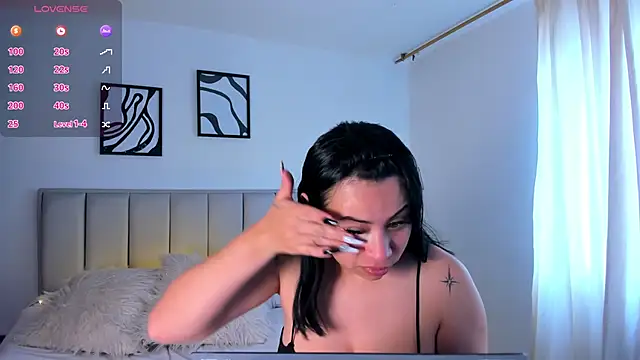 Snapshot of Im_Maite chatting on November 14, 2025, 1:48 pm Im Maite online show from November 14, 2025, 1:48 pm