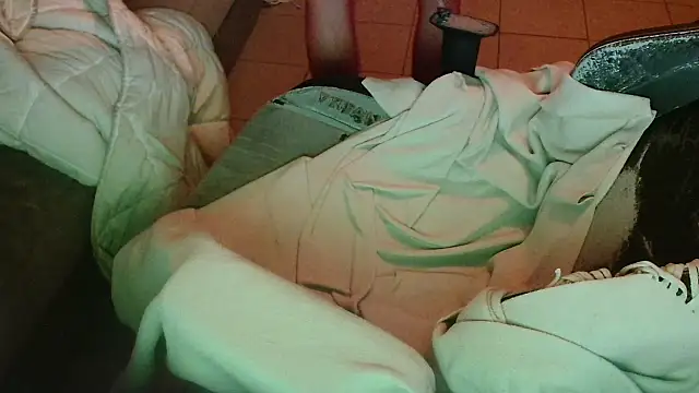 Snapshot of Str8boyy chatting on March 28, 2026, 1:39 am Str8boyy online show from March 28, 2026, 1:39 am