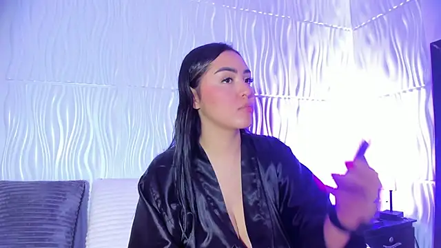 Abby  colins online show from February 11, 2026, 5:02 pm